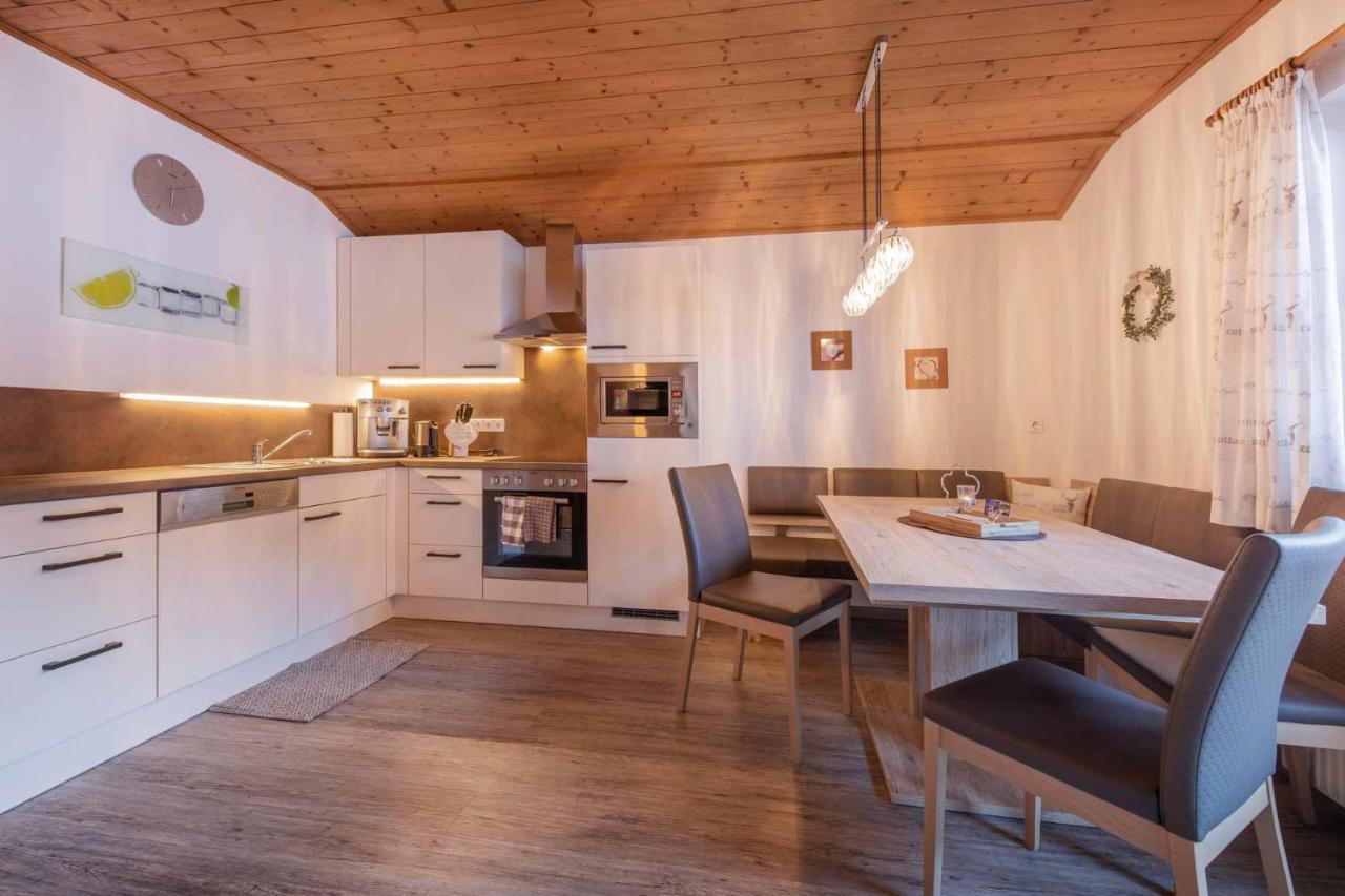 דירות ניוסטיפט אים סטובאיטל Haus Simone מראה חיצוני תמונה
